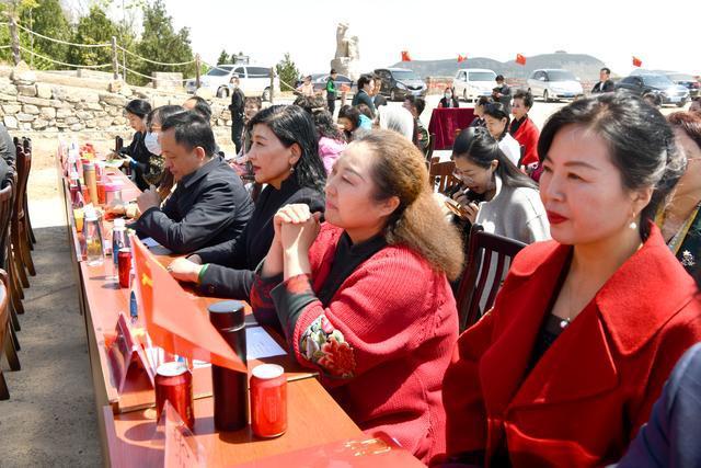 中国红十字基金会“以工代赈”项目助力积石山灾区重建家园